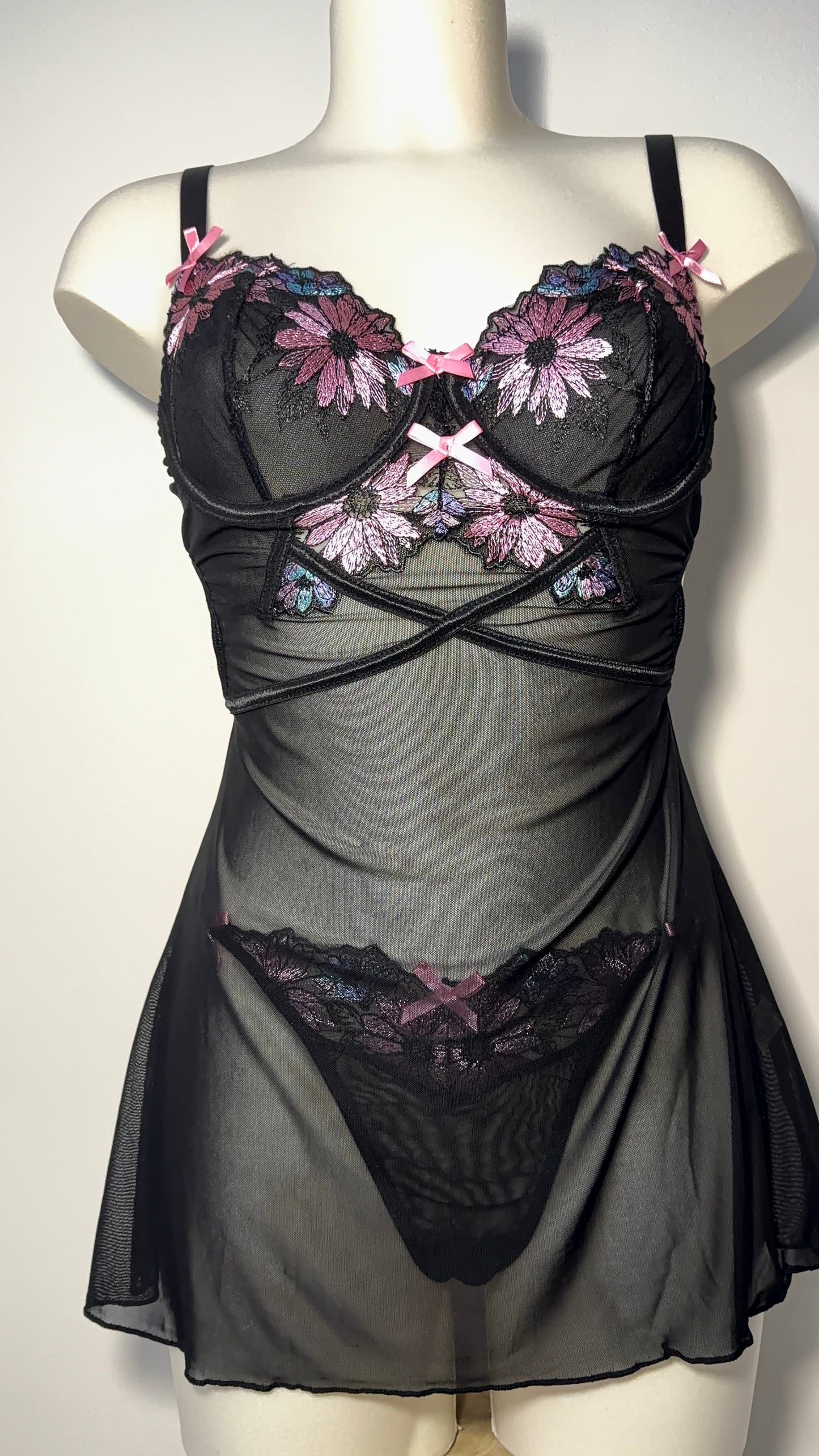 Inaya Nightie